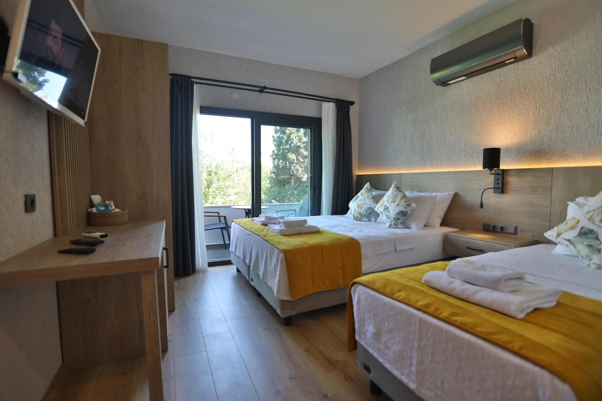 Ali'S Hotel Beach Bodrum Esterno foto